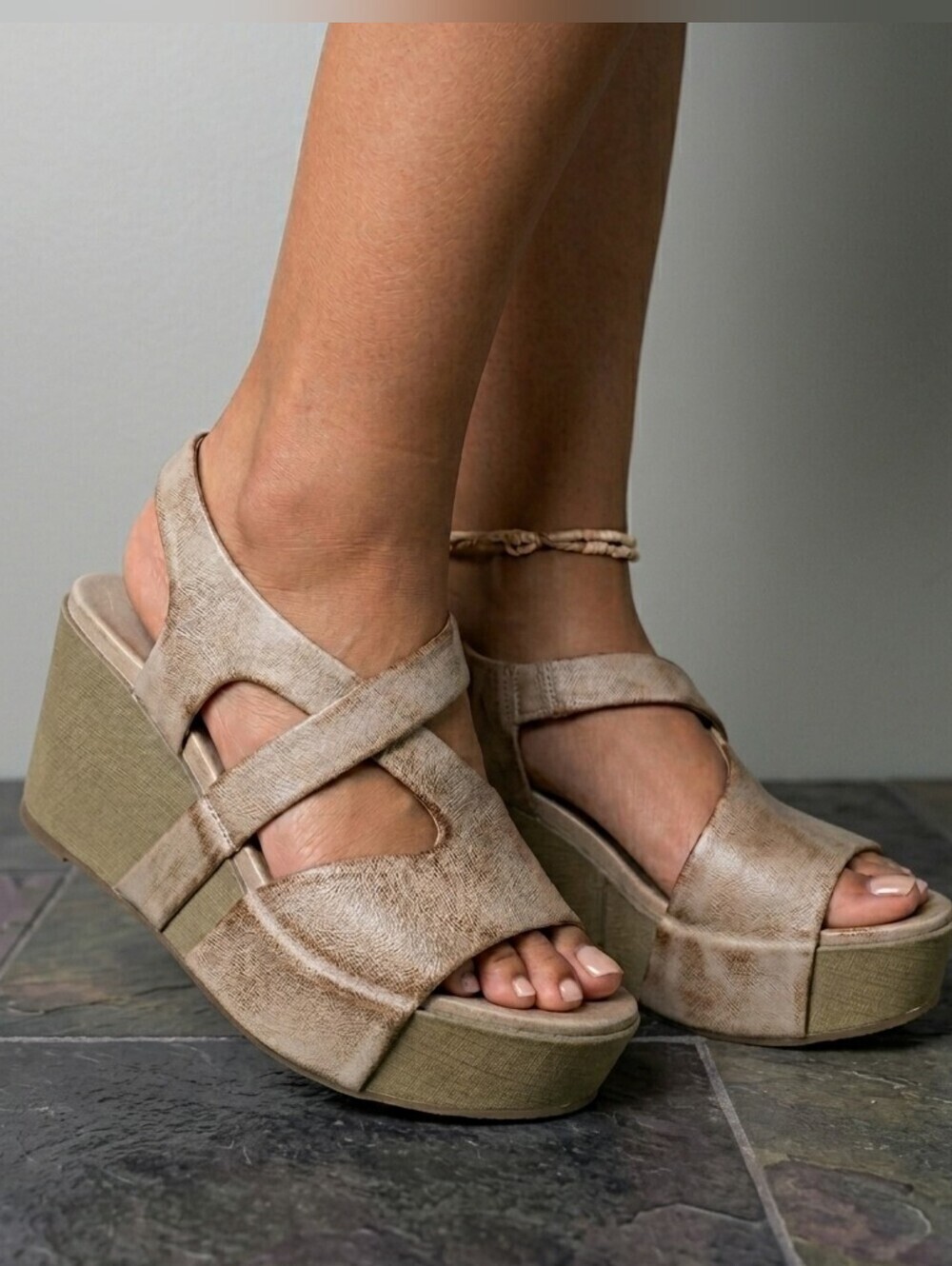 Antelope Kaya Leather Strappy Platform Wedge Sandals Light Taupe Size 38 US 7.5
